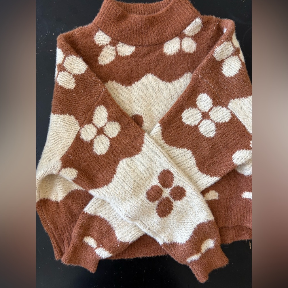 Kendall & Kylie Brown and Cream Patterned Turtleneck Sweater